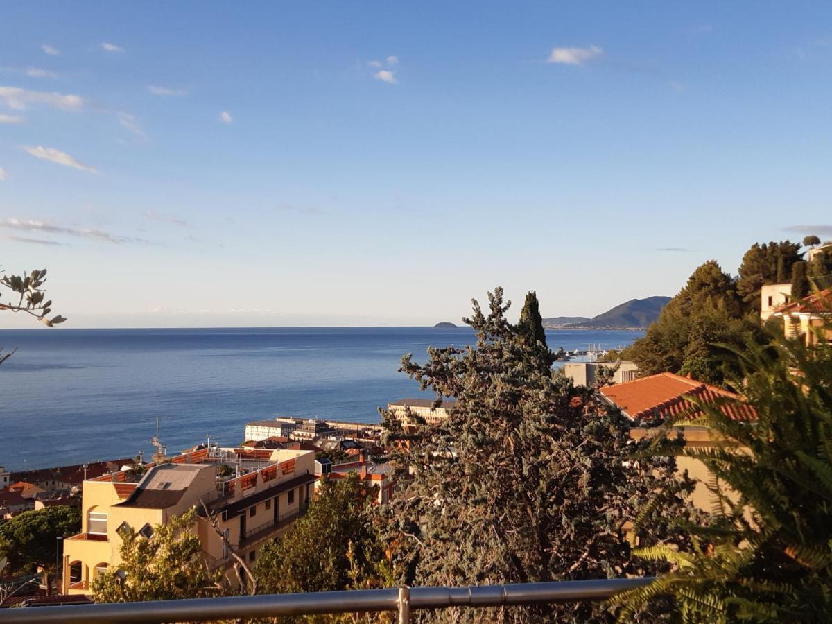Bressa De Ma Affittacamere, Room & Breakfast Pietra Ligure Dış mekan fotoğraf