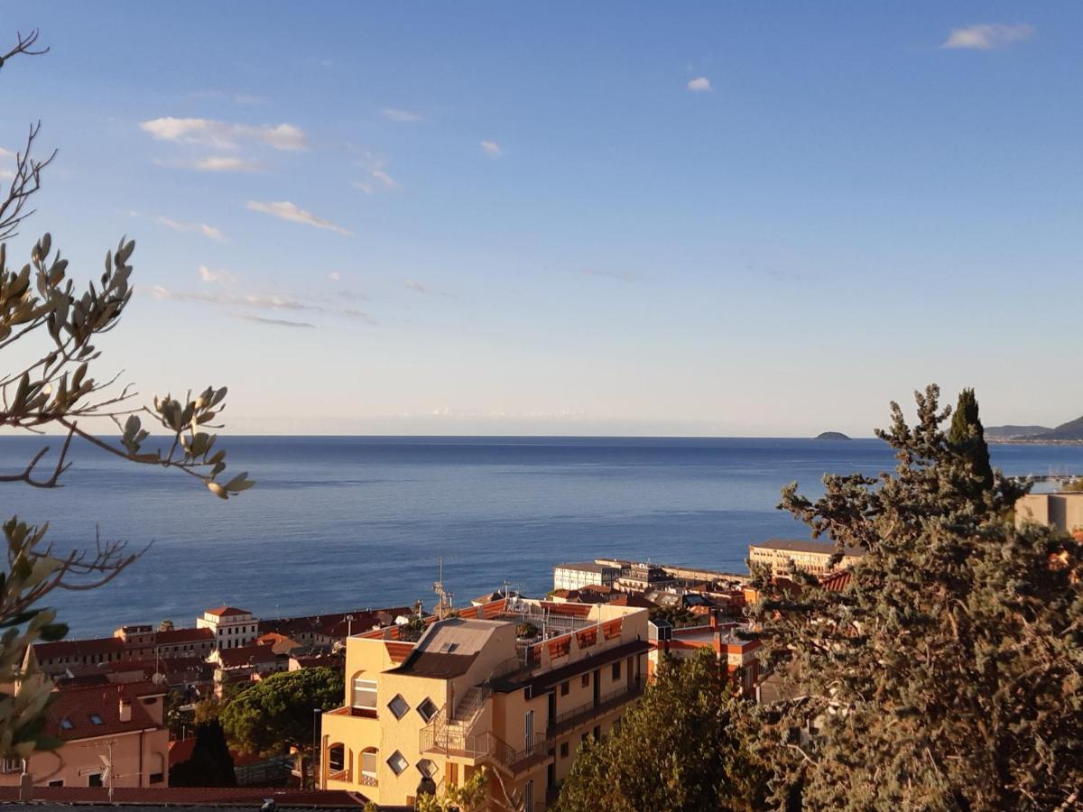 Bressa De Ma Affittacamere, Room & Breakfast Pietra Ligure Dış mekan fotoğraf