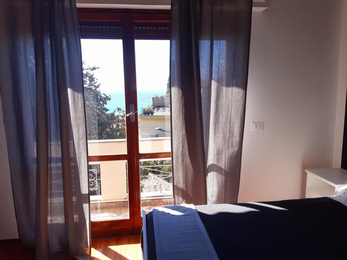Bressa De Ma Affittacamere, Room & Breakfast Pietra Ligure Dış mekan fotoğraf