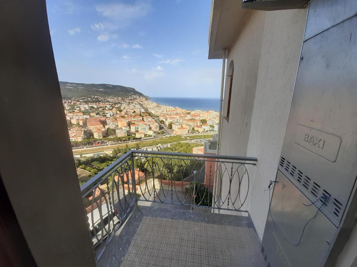 Bressa De Ma Affittacamere, Room & Breakfast Pietra Ligure Dış mekan fotoğraf